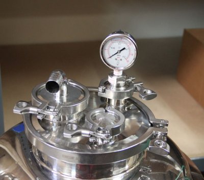 Bottom mount pressure gauge shown on conical fermentor.